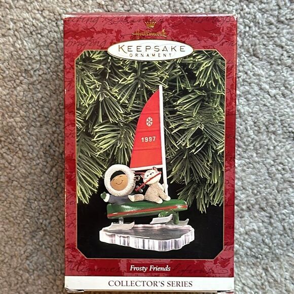 Hallmark Ornament “Frosty Friends” - Picture 2 of 8